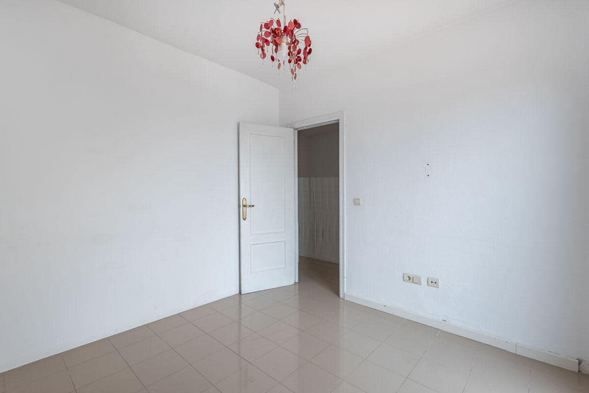 4 sypialnia Dom szeregowy na sprzedaż w La Zubia z garażem - 220 000 € (Ref: 9666470)