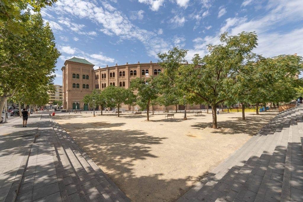 Kommersiell till salu i Granada stad - 235 000 € (Ref: 9666471)