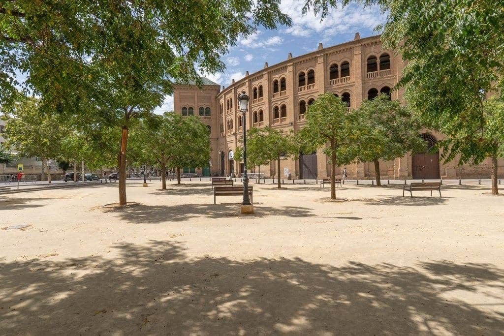 Kommersiell till salu i Granada stad - 235 000 € (Ref: 9666471)
