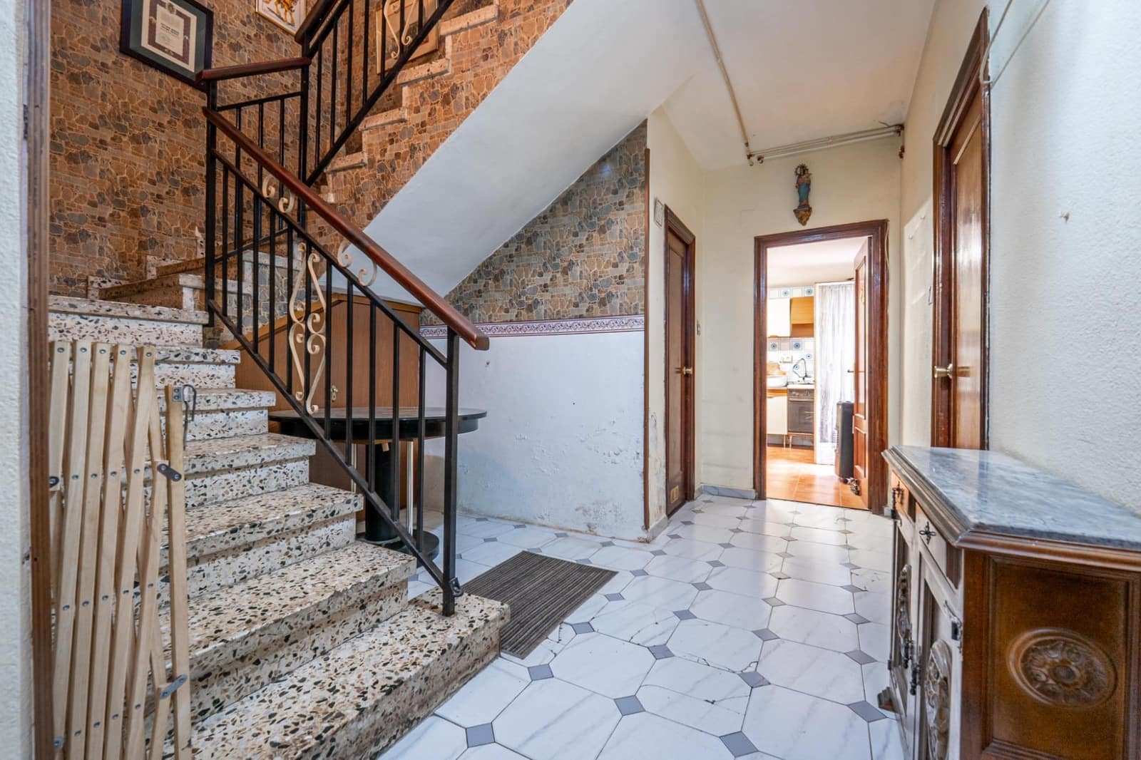 6 chambre Maison de Ville à vendre à Grenade ville - 300 000 € (Ref: 9670622)