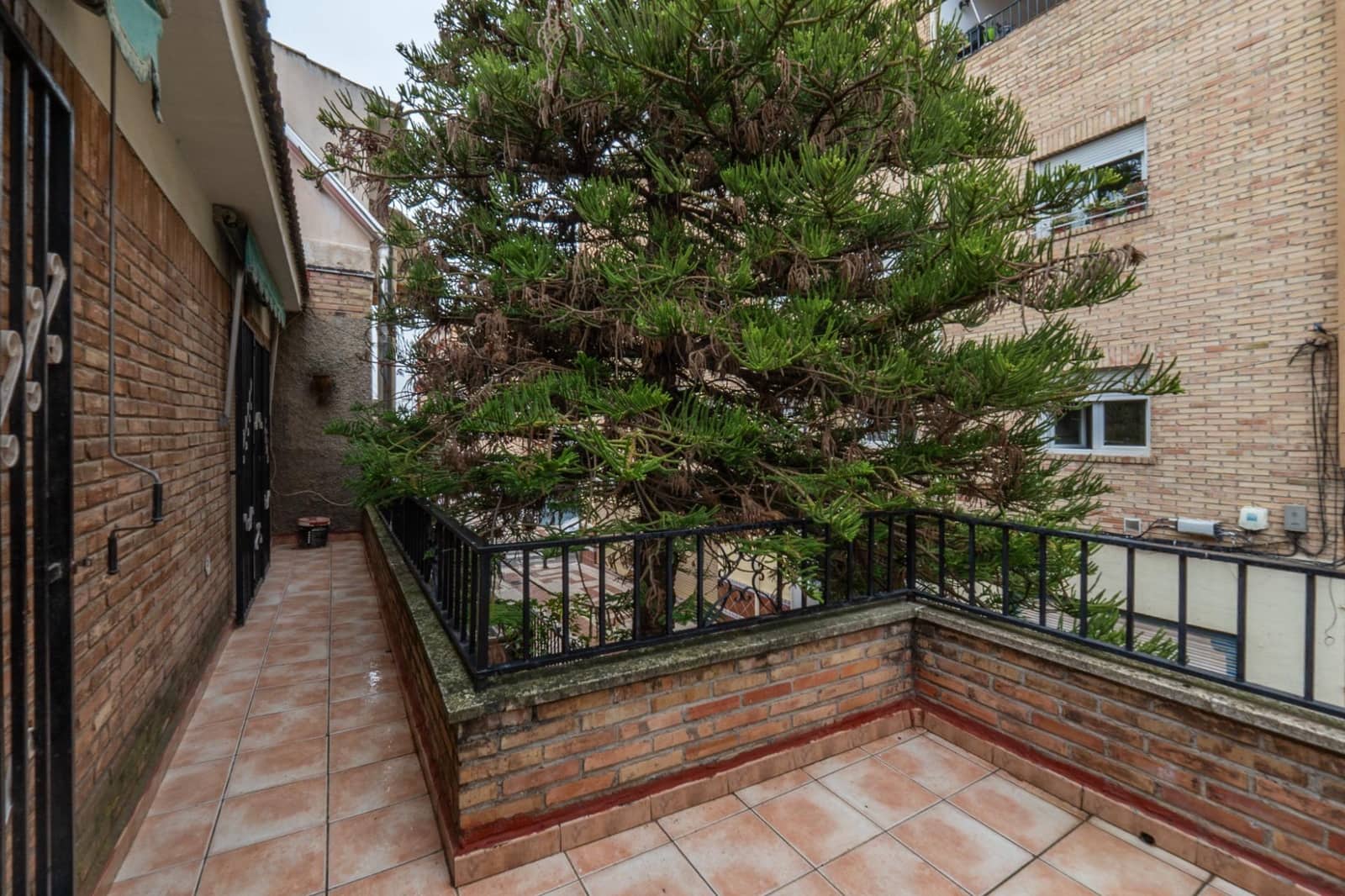 6 chambre Maison de Ville à vendre à Grenade ville - 300 000 € (Ref: 9670622)