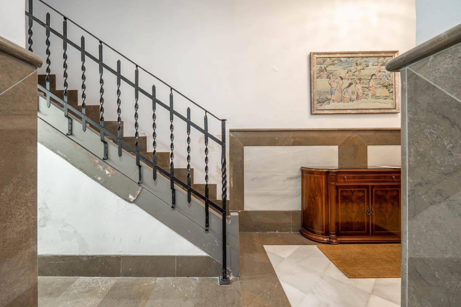 4 Zimmer Apartment zu verkaufen in Granada Stadt - 720.000 € (Ref: 9670623)