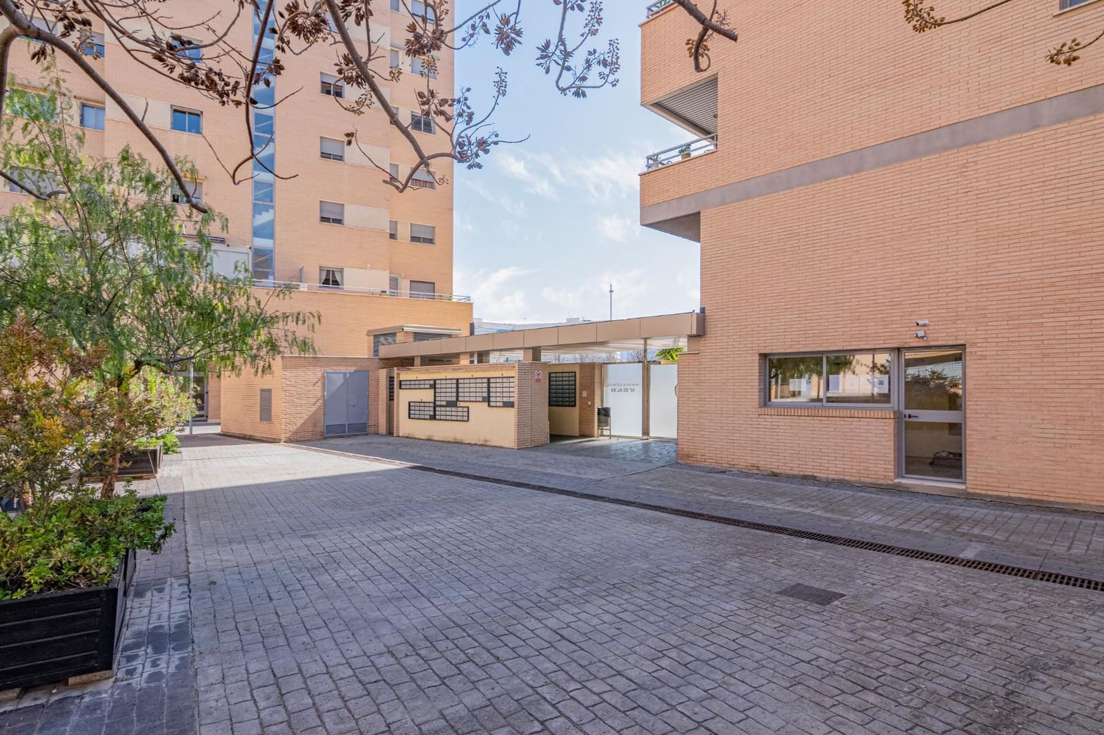 2 chambre Appartement à vendre à Grenade ville avec piscine garage - 362 000 € (Ref: 9674190)