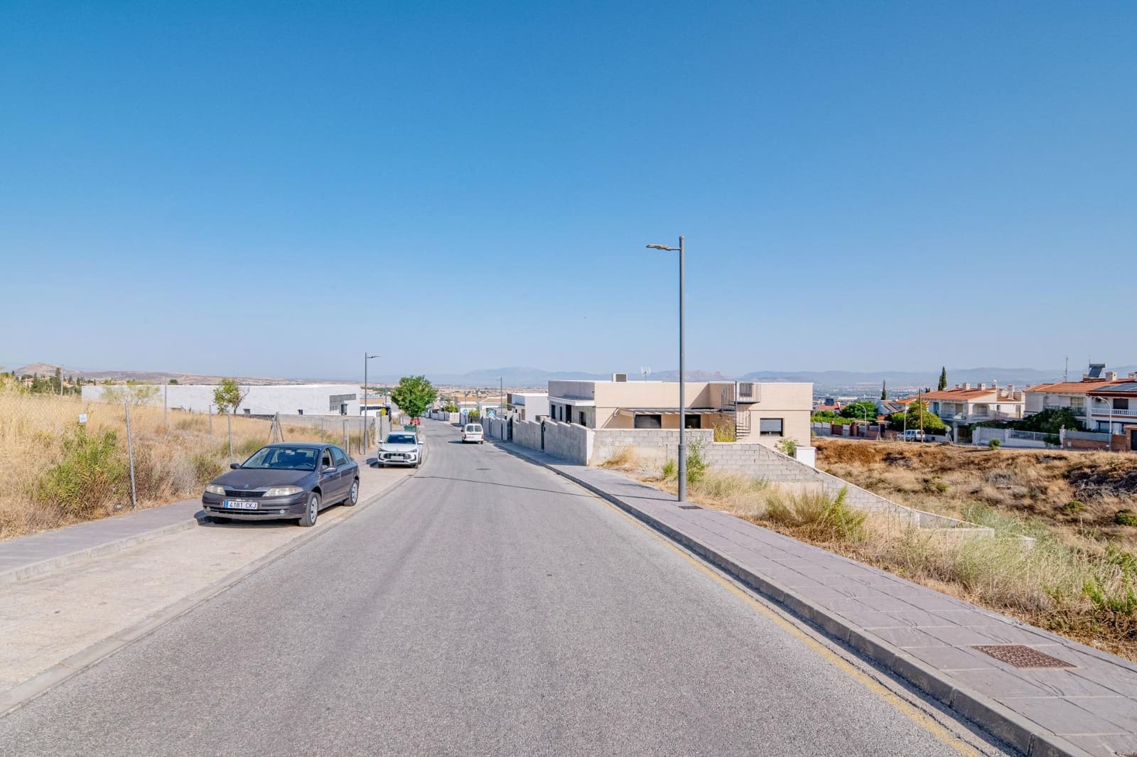 Tontti myytävänä paikassa La Zubia - 89 000 € (Ref: 9679830)