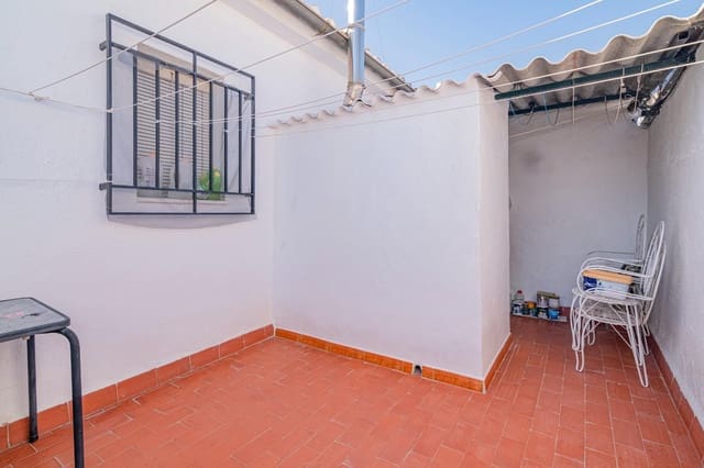 3 quarto Moradia em Banda para venda em La Zubia - 165 000 € (Ref: 9679831)