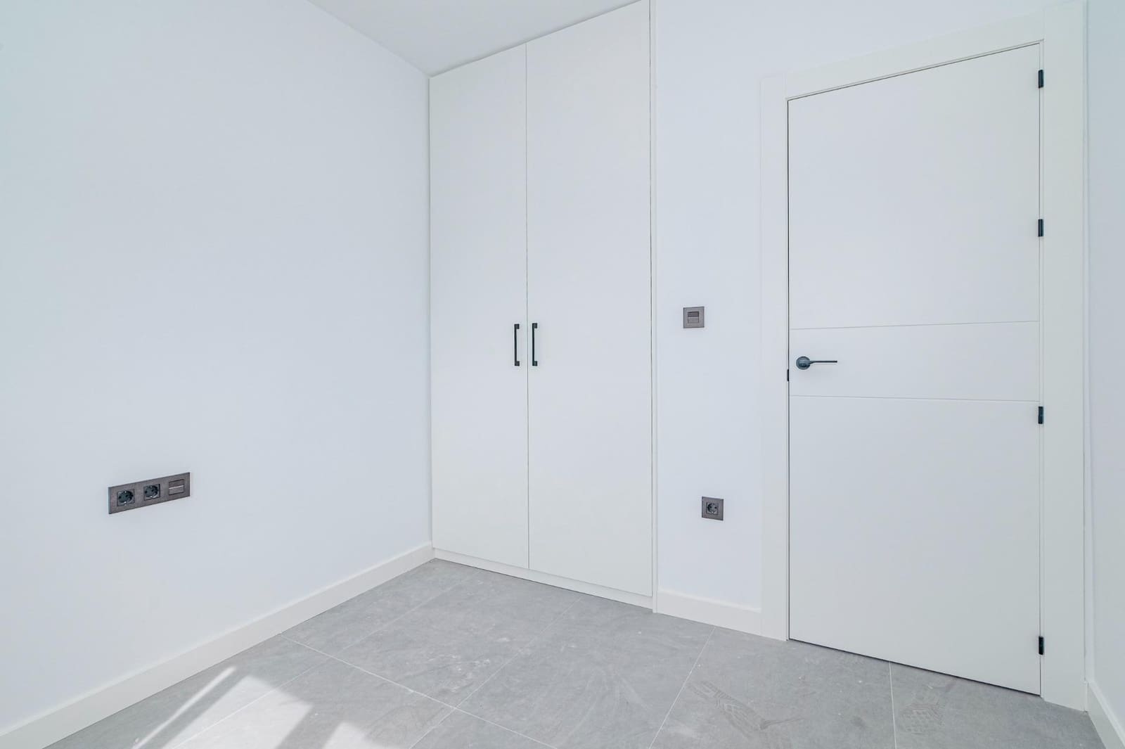 3 soveværelse Lejlighed til salg i Maracena - € 168.000 (Ref: 9679833)