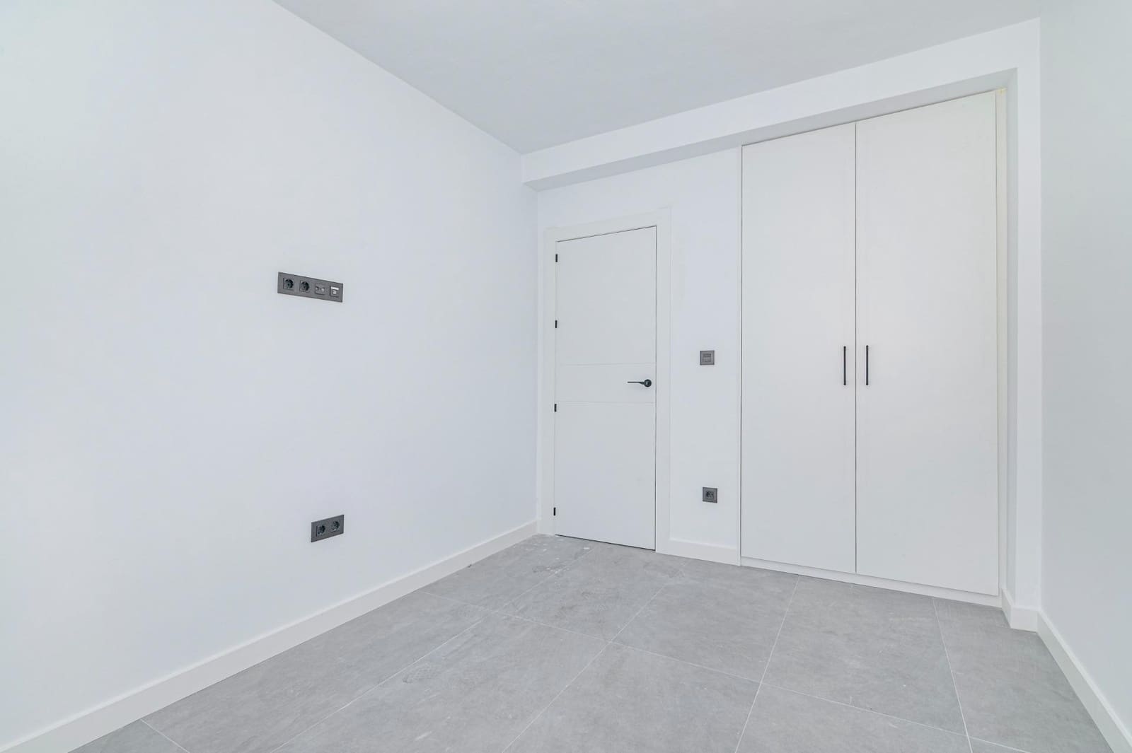 3 soveværelse Lejlighed til salg i Maracena - € 168.000 (Ref: 9679833)