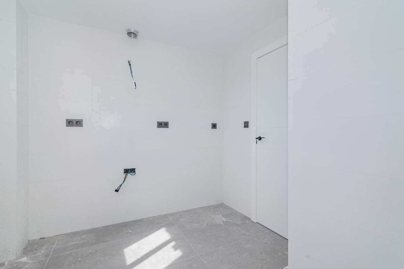 3 soveværelse Lejlighed til salg i Maracena - € 168.000 (Ref: 9679833)