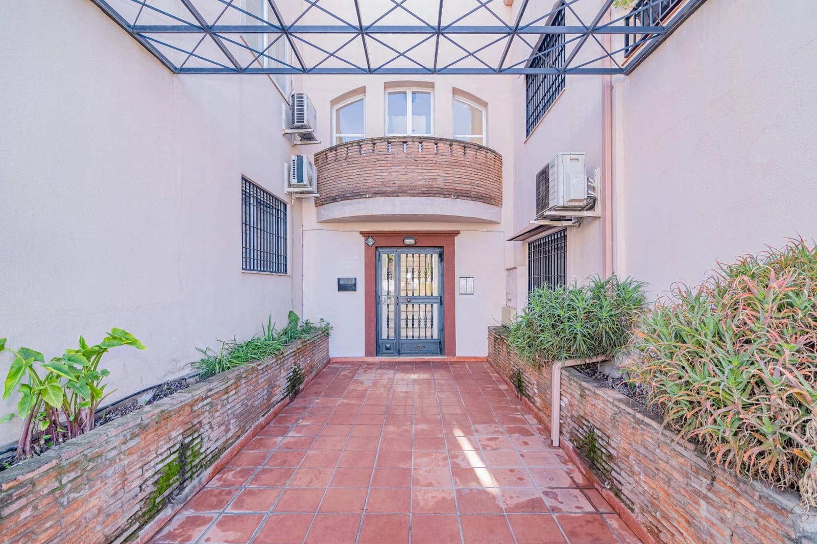 2 slaapkamer Penthouse te koop in La Zubia met zwembad garage - € 200.000 (Ref: 9679835)