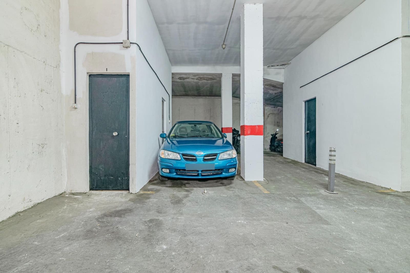 2 slaapkamer Penthouse te koop in La Zubia met zwembad garage - € 200.000 (Ref: 9679835)