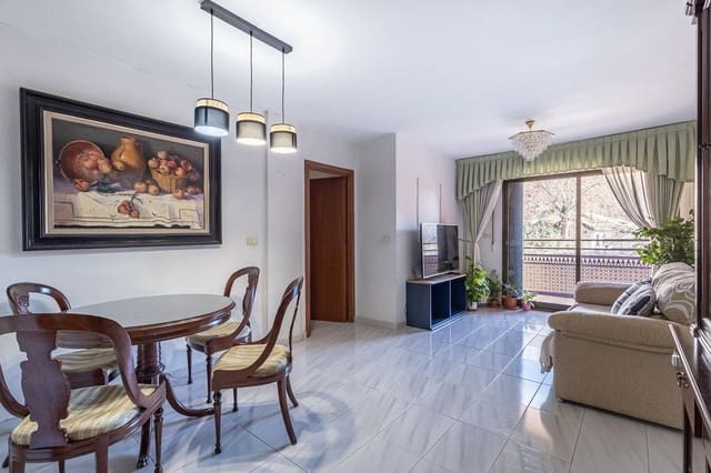 4 soveværelse Lejlighed til salg i Granada by med garage - € 269.000 (Ref: 9683507)