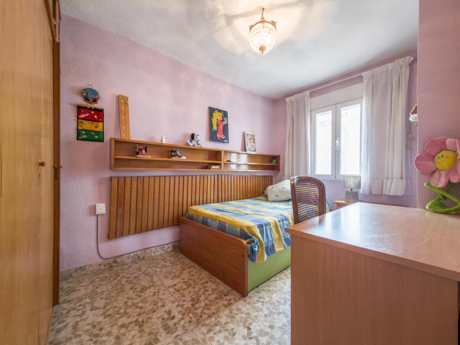 6 quarto Moradia Geminada para venda em Granada cidade com garagem - 595 000 € (Ref: 9684118)