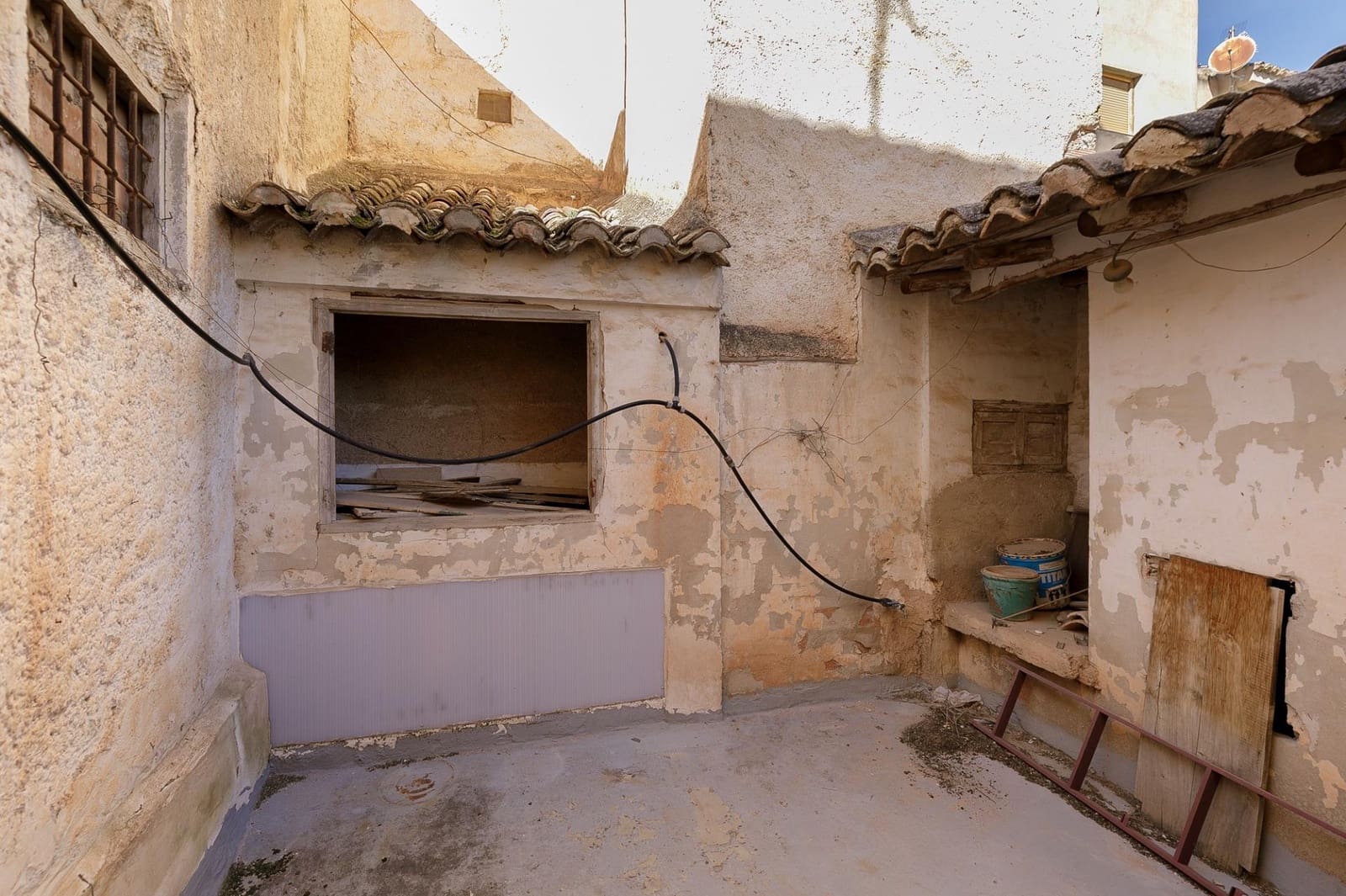 10 sypialnia Apartament na sprzedaż w Baza - 260 000 € (Ref: 9684119)