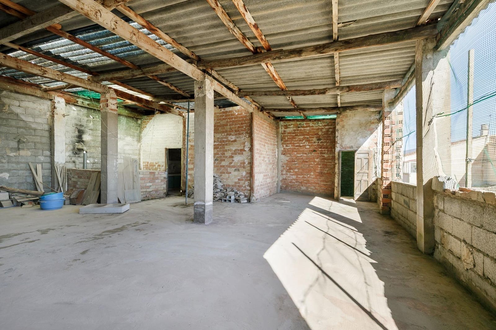 10 sypialnia Apartament na sprzedaż w Baza - 260 000 € (Ref: 9684119)