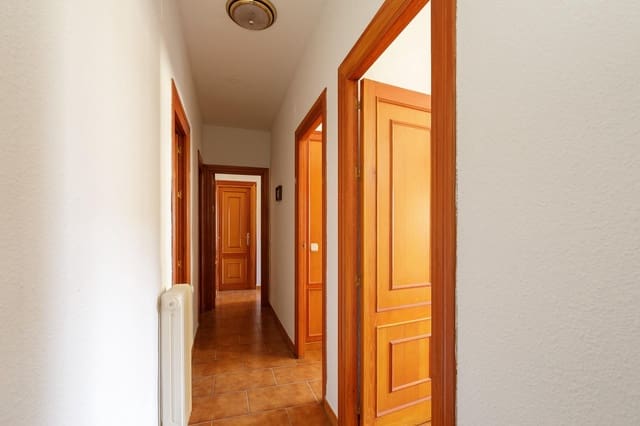 10 slaapkamer Appartement te koop in Baza - € 260.000 (Ref: 9684119)