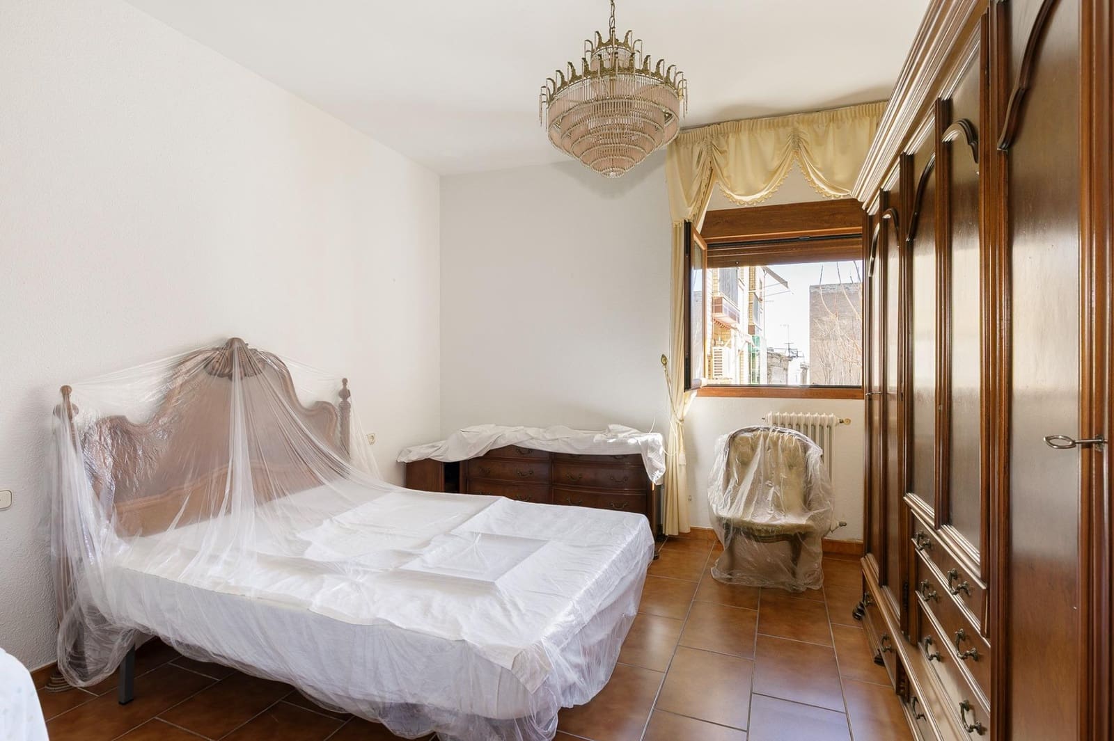 10 sypialnia Apartament na sprzedaż w Baza - 260 000 € (Ref: 9684119)