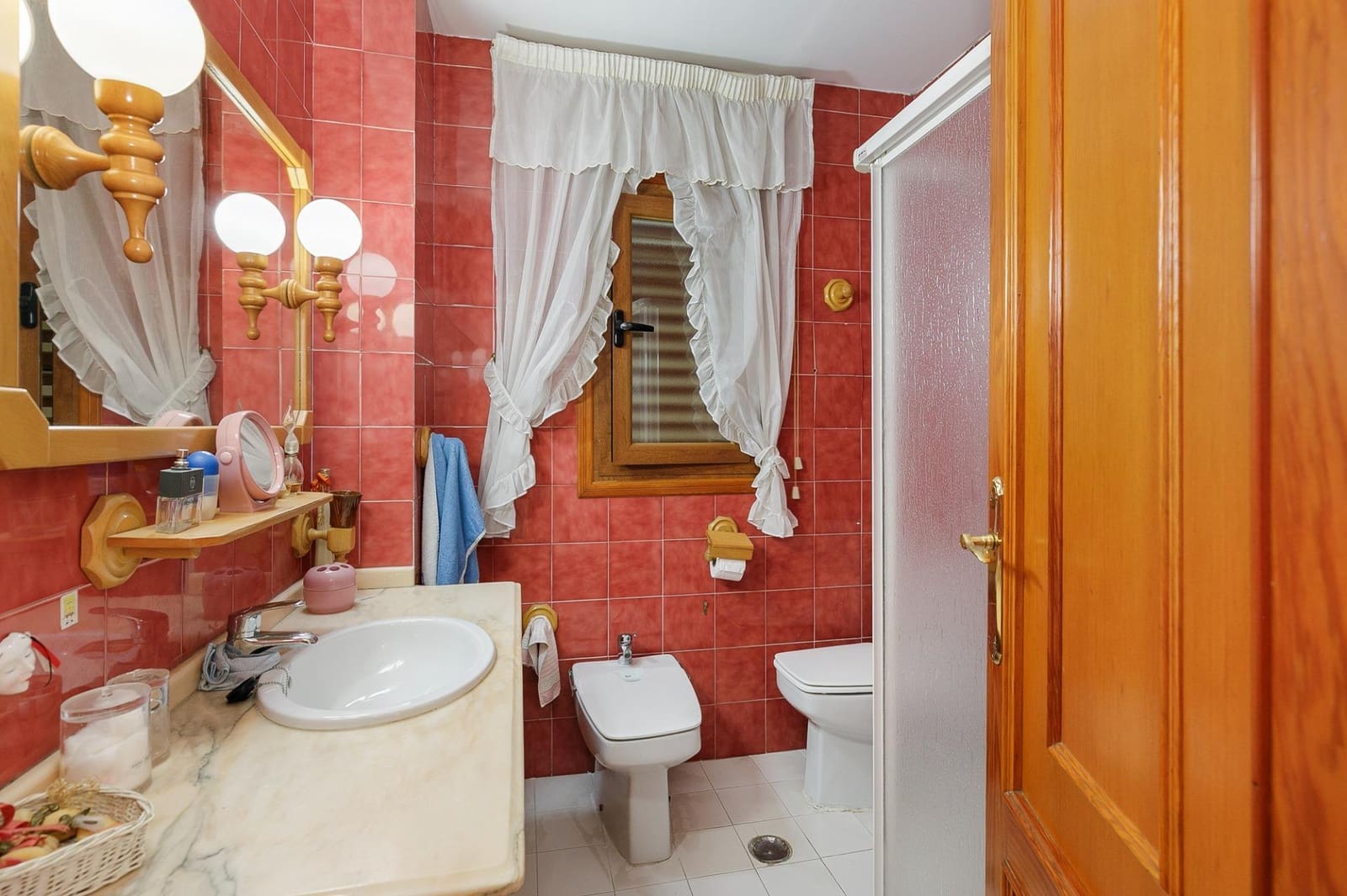 10 sypialnia Apartament na sprzedaż w Baza - 260 000 € (Ref: 9684119)