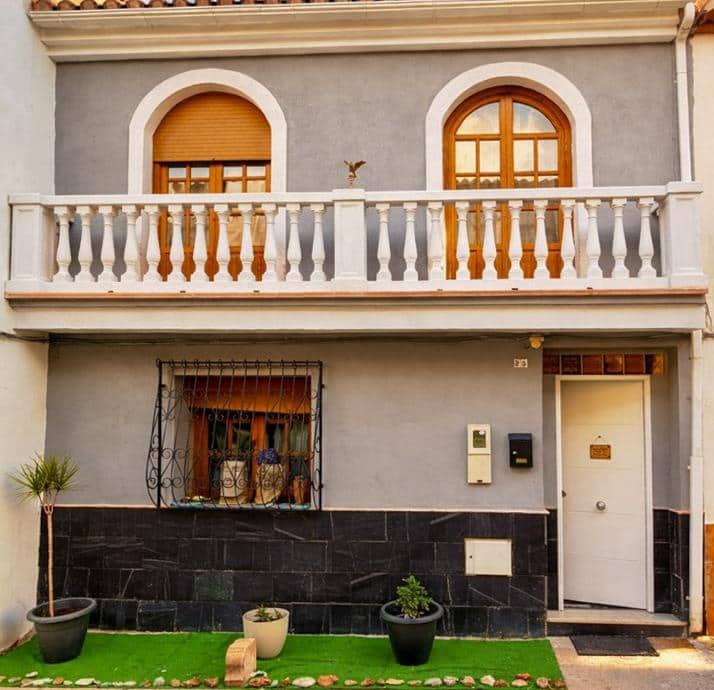 3 bedroom Townhouse for sale in Durcal - € 142,000 (Ref: 9684120)