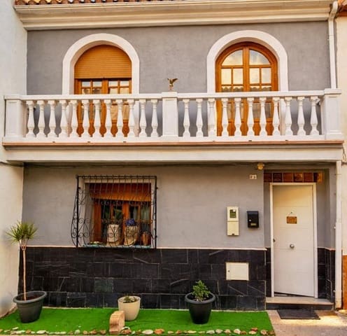 Casa de 3 habitaciones en Dúrcal en venta - 142.000 € (Ref: 9684120)