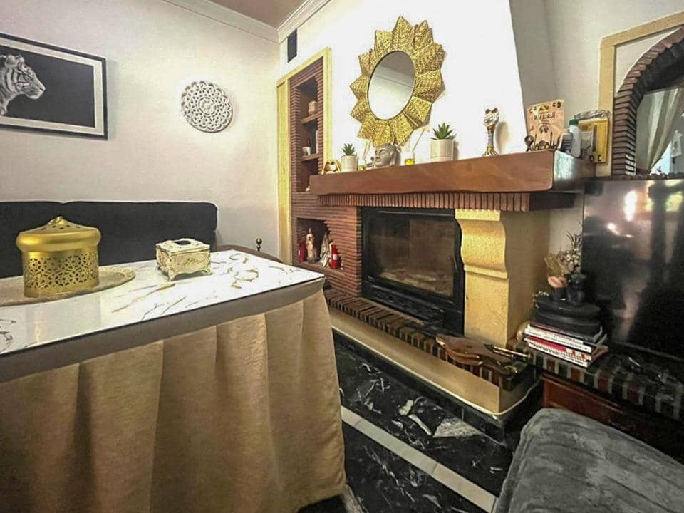 3 bedroom Townhouse for sale in Durcal - € 142,000 (Ref: 9684120)