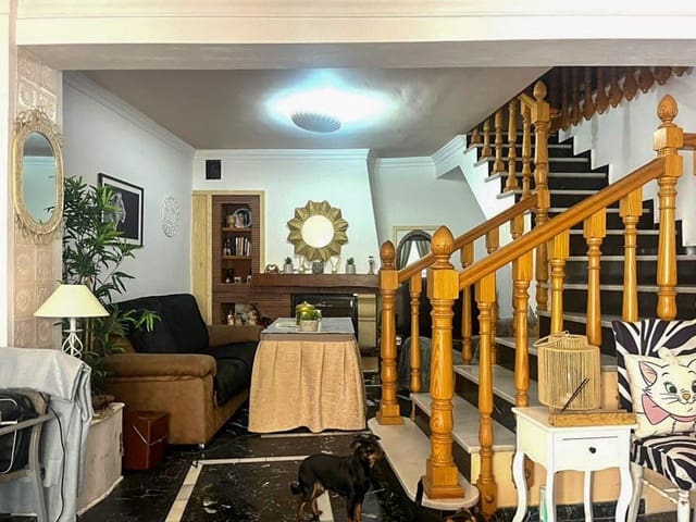 Casa de 3 habitaciones en Dúrcal en venta - 142.000 € (Ref: 9684120)