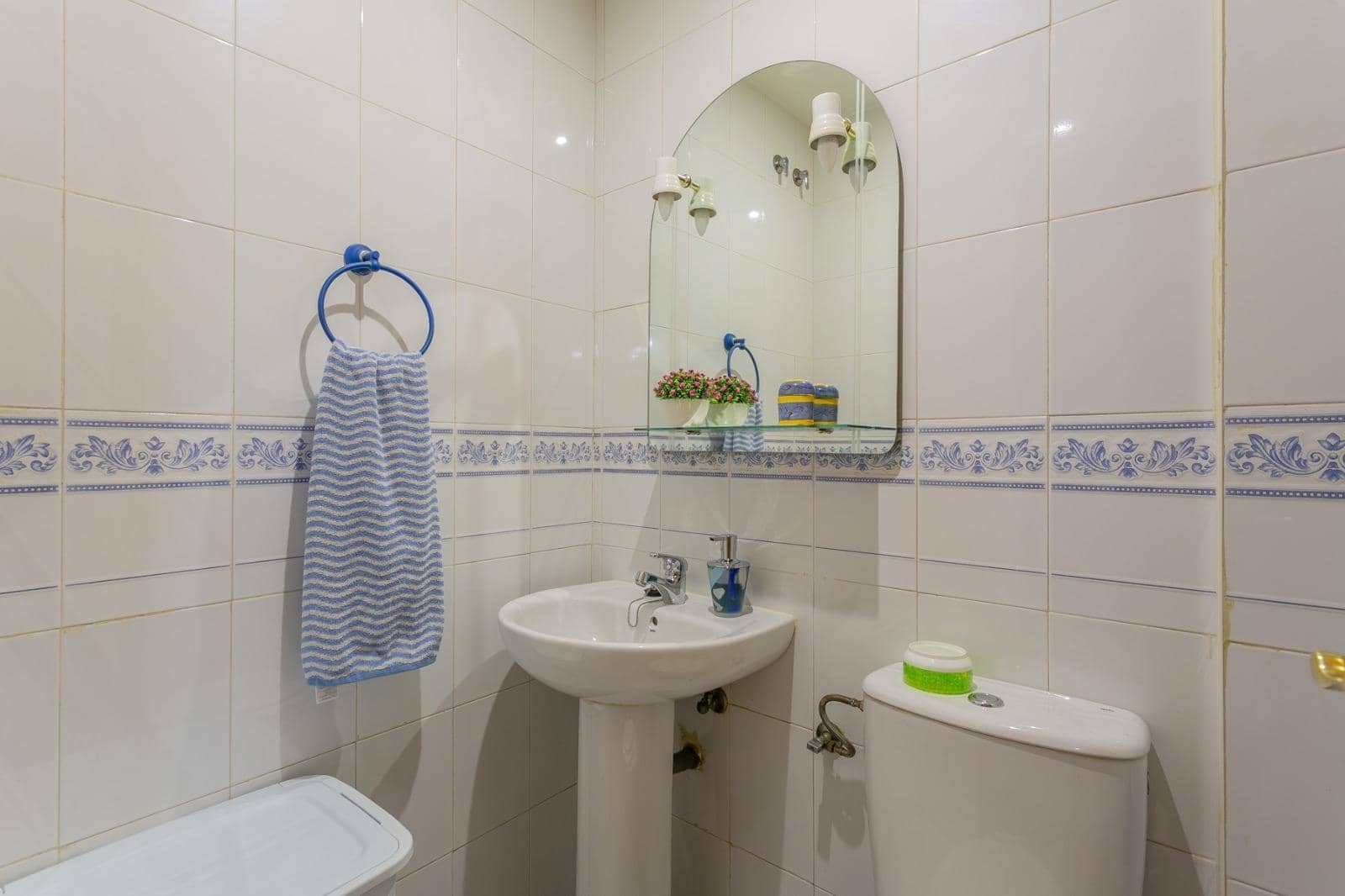 3 camera da letto Villetta a Schiera in vendita in Granada citta con garage - 290.000 € (Rif: 9686393)