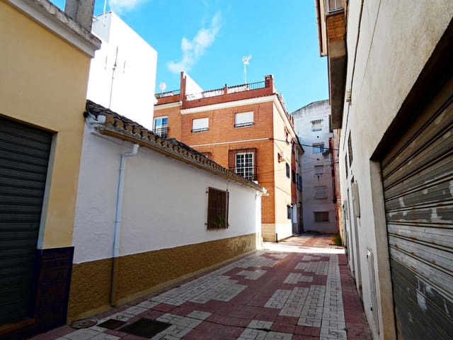 3 bedroom Terraced Villa for sale in Granada city - € 180,000 (Ref: 9686395)