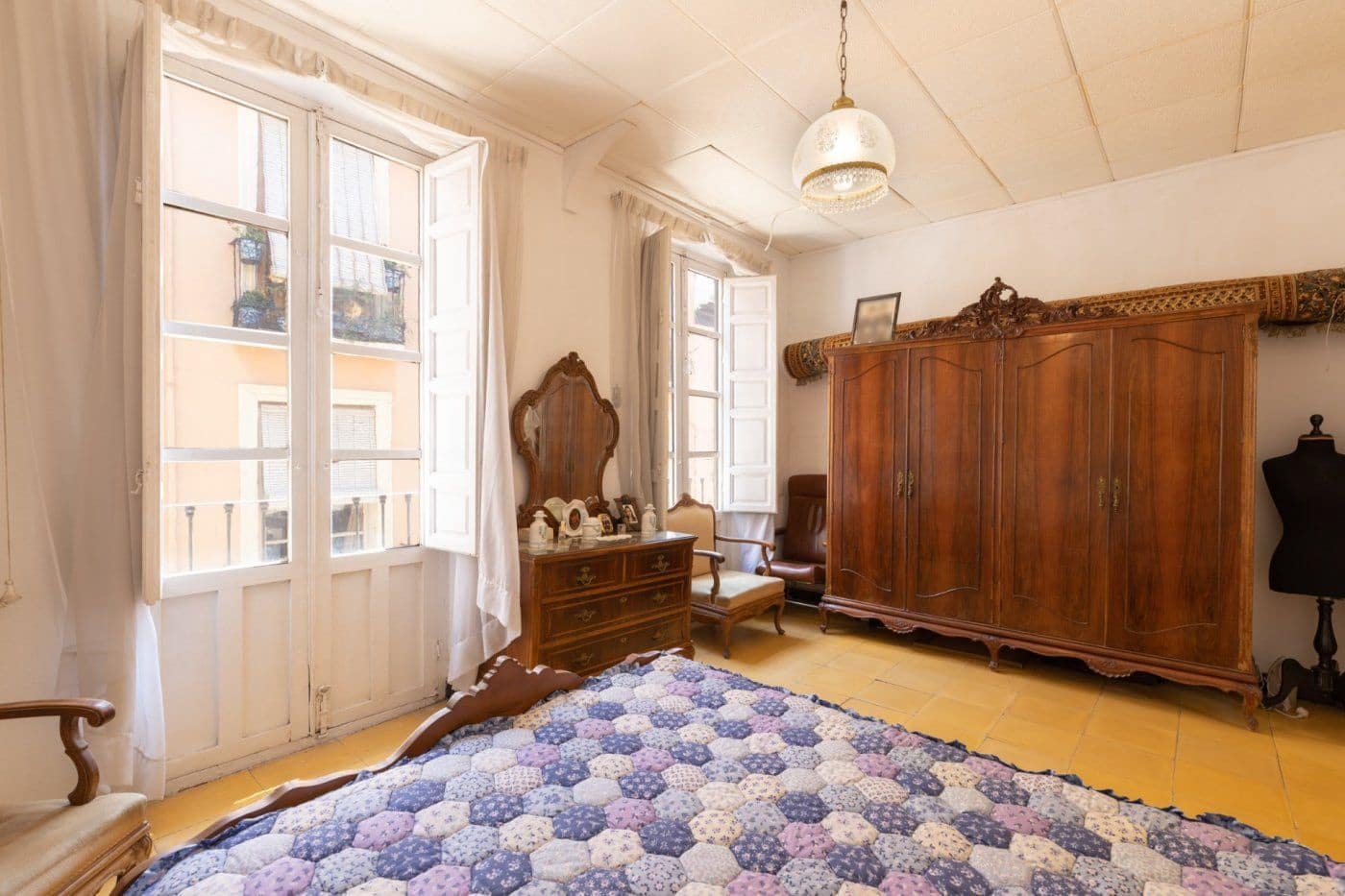 Erhverv til salg i Granada by - € 1.099.999 (Ref: 9698811)