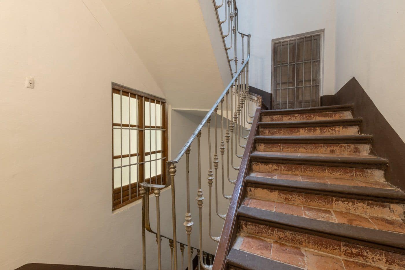 Erhverv til salg i Granada by - € 1.099.999 (Ref: 9698811)