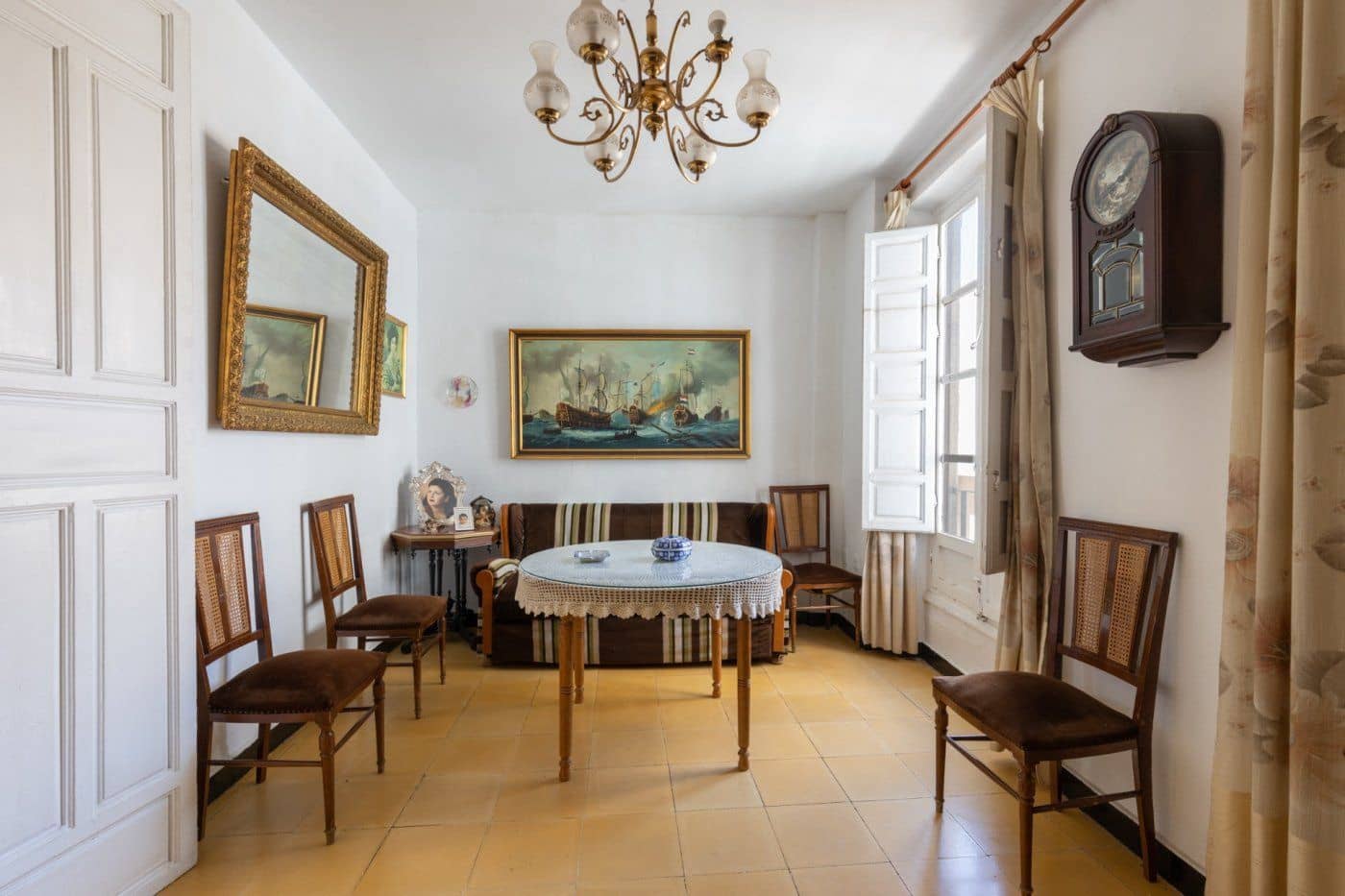 Erhverv til salg i Granada by - € 1.099.999 (Ref: 9698811)