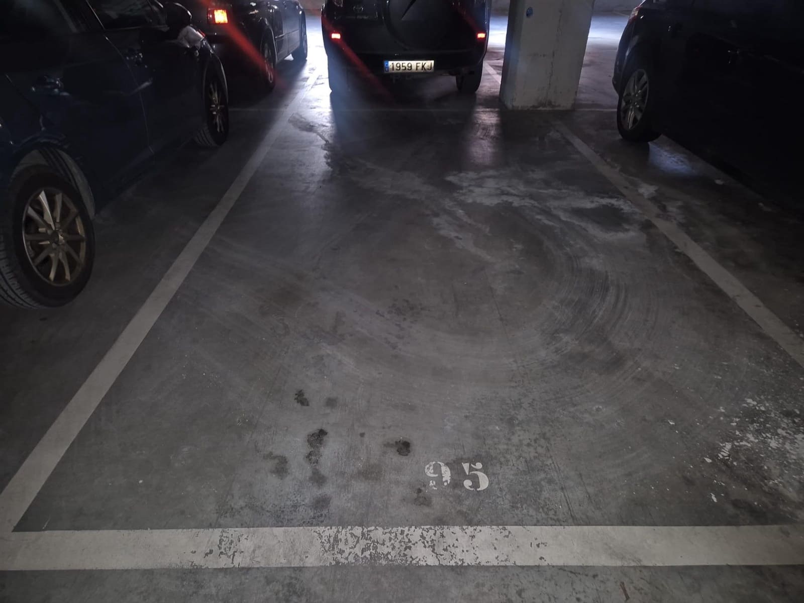 Garage til salg i Granada by - € 8.000 (Ref: 9711947)