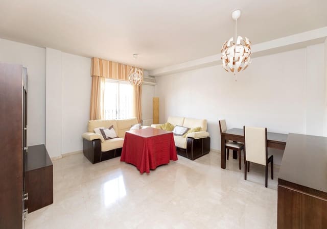 3 sypialnia Willa na sprzedaż w Ogíjares z garażem - 329 000 € (Ref: 9711949)