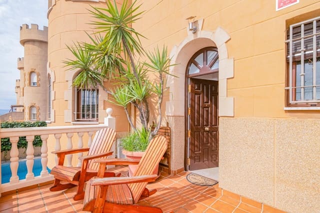 3 Zimmer Doppelhaus zu verkaufen in Peligros mit Pool Garage - 318.000 € (Ref: 9711950)