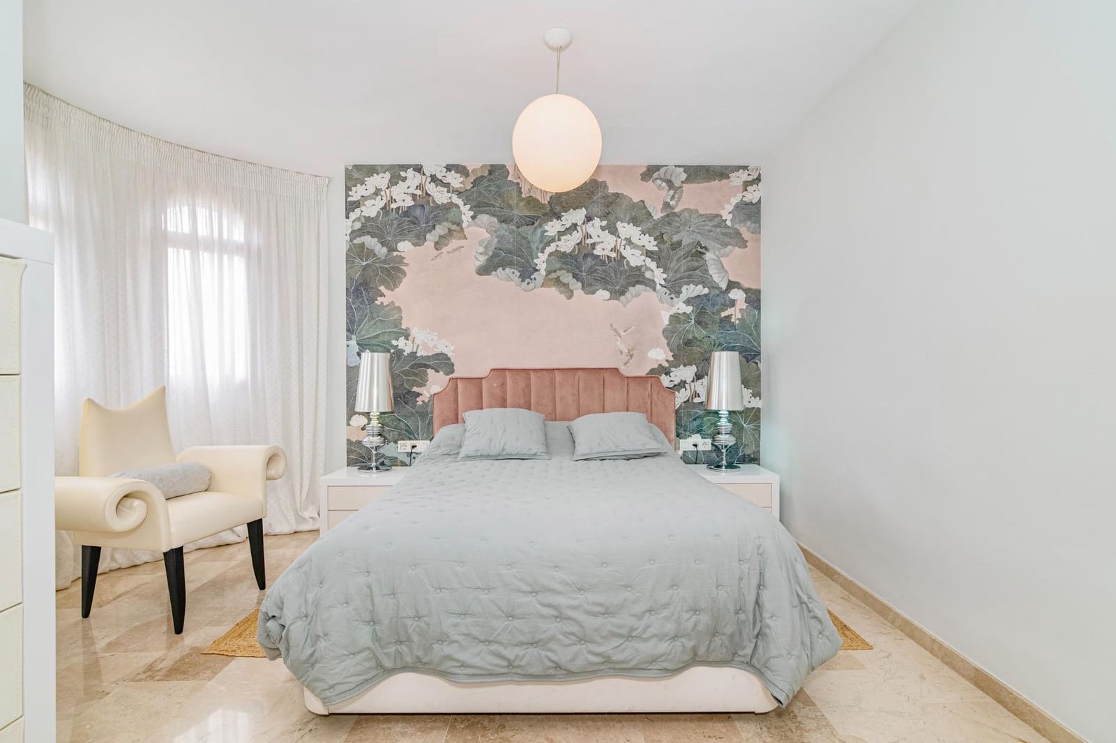 3 bedroom Semi-detached Villa for sale in Peligros with pool garage - € 318,000 (Ref: 9711950)