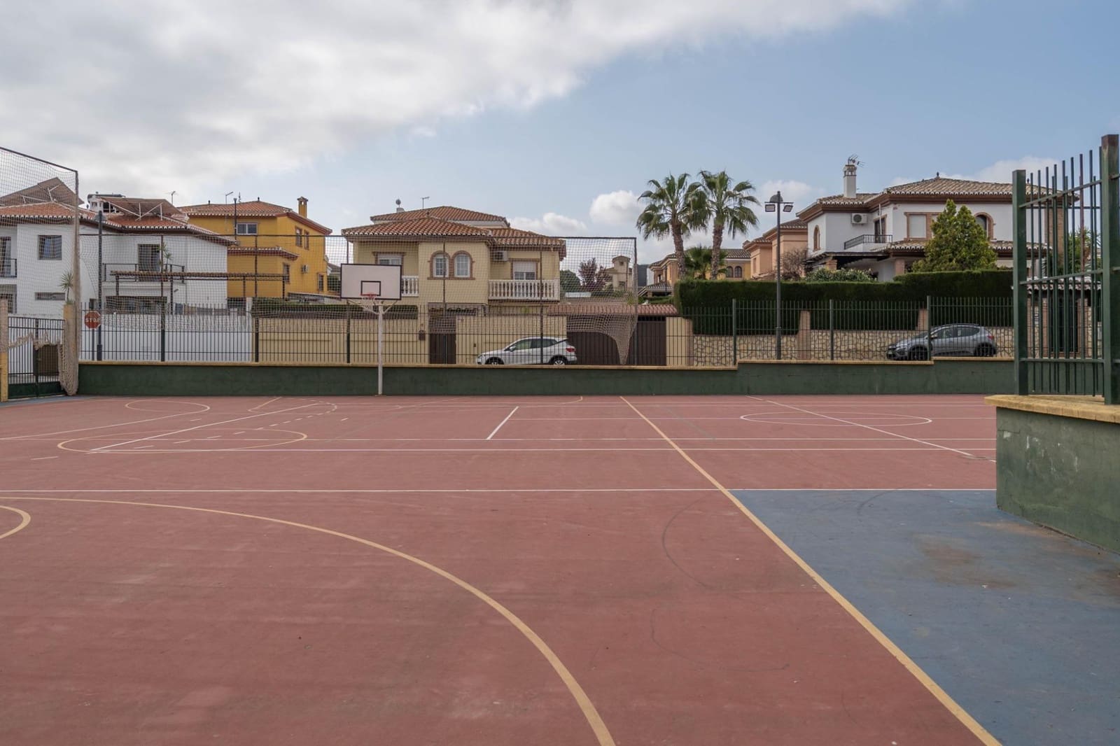 3 bedroom Villa for sale in Cullar Vega with pool garage - € 450,000 (Ref: 9719904)