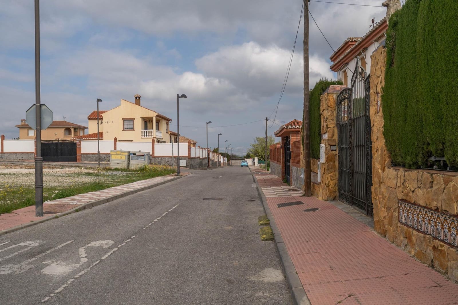 3 bedroom Villa for sale in Cullar Vega with pool garage - € 450,000 (Ref: 9719904)