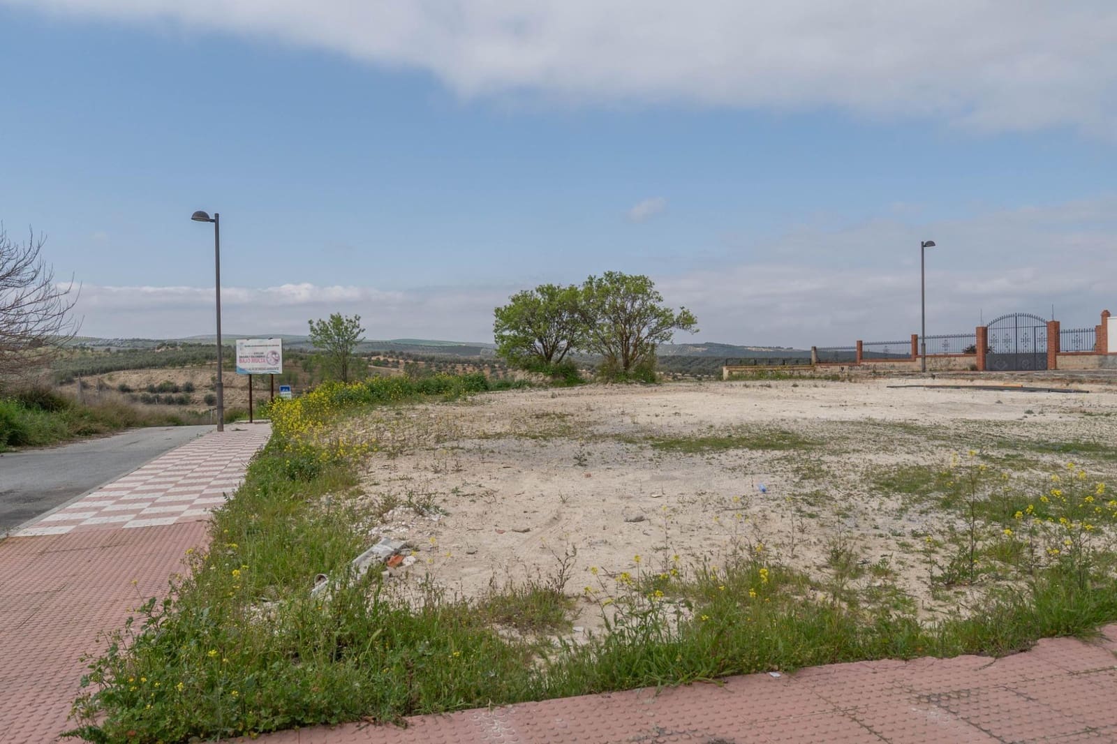 3 bedroom Villa for sale in Cullar Vega with pool garage - € 450,000 (Ref: 9719904)