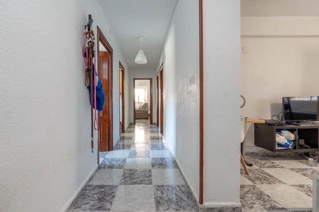 3 camera da letto Appartamento in vendita in Zaidin, Granada città - 180.000 € (Rif: 9721671)