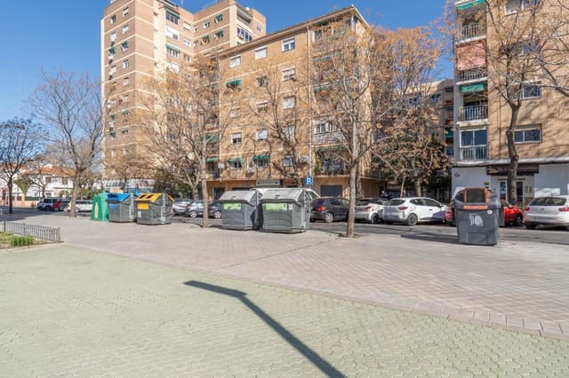 3 camera da letto Appartamento in vendita in Zaidin, Granada città - 180.000 € (Rif: 9721671)