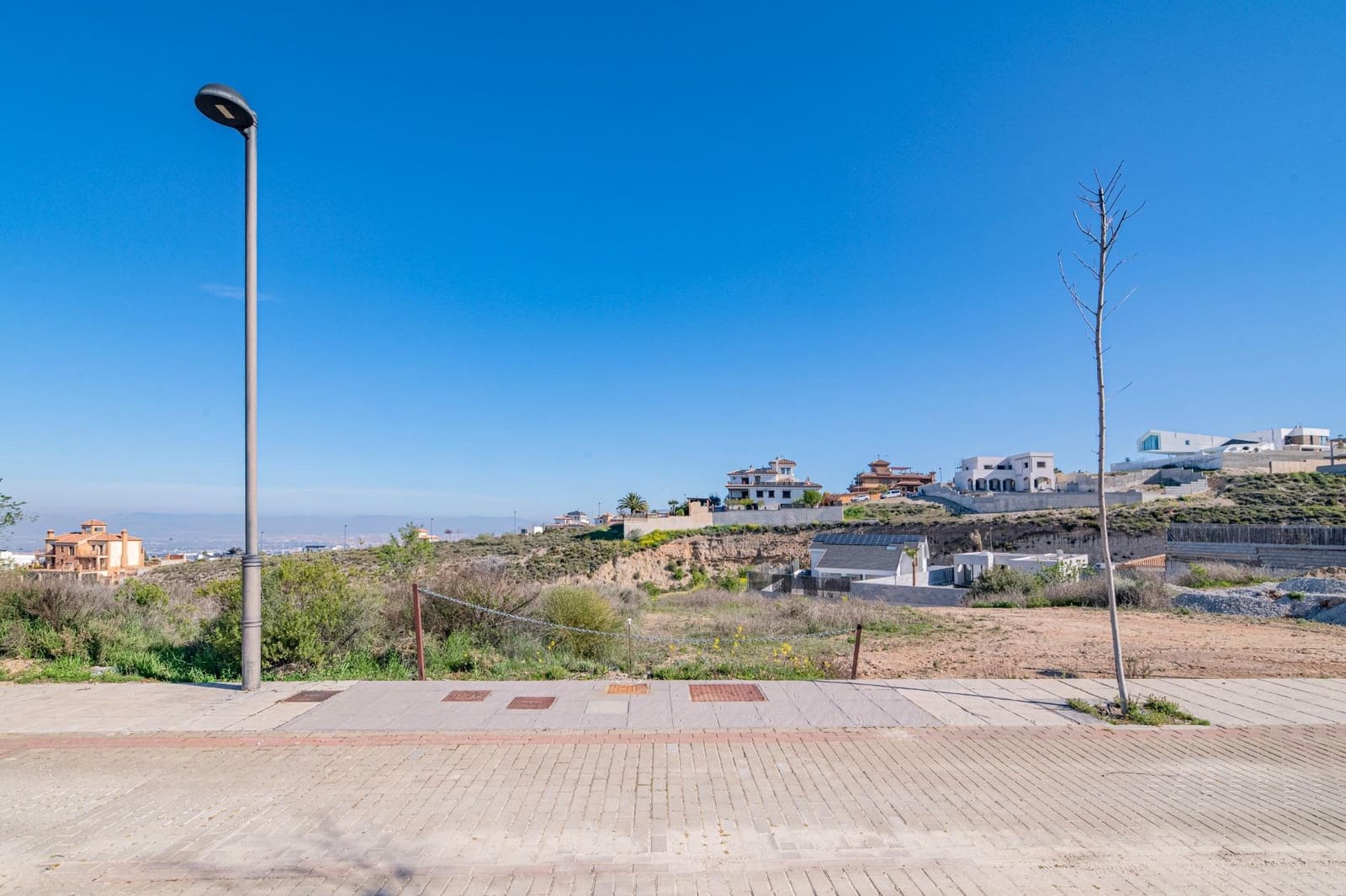 Building Plot for sale in La Zubia - € 85,000 (Ref: 9732079)