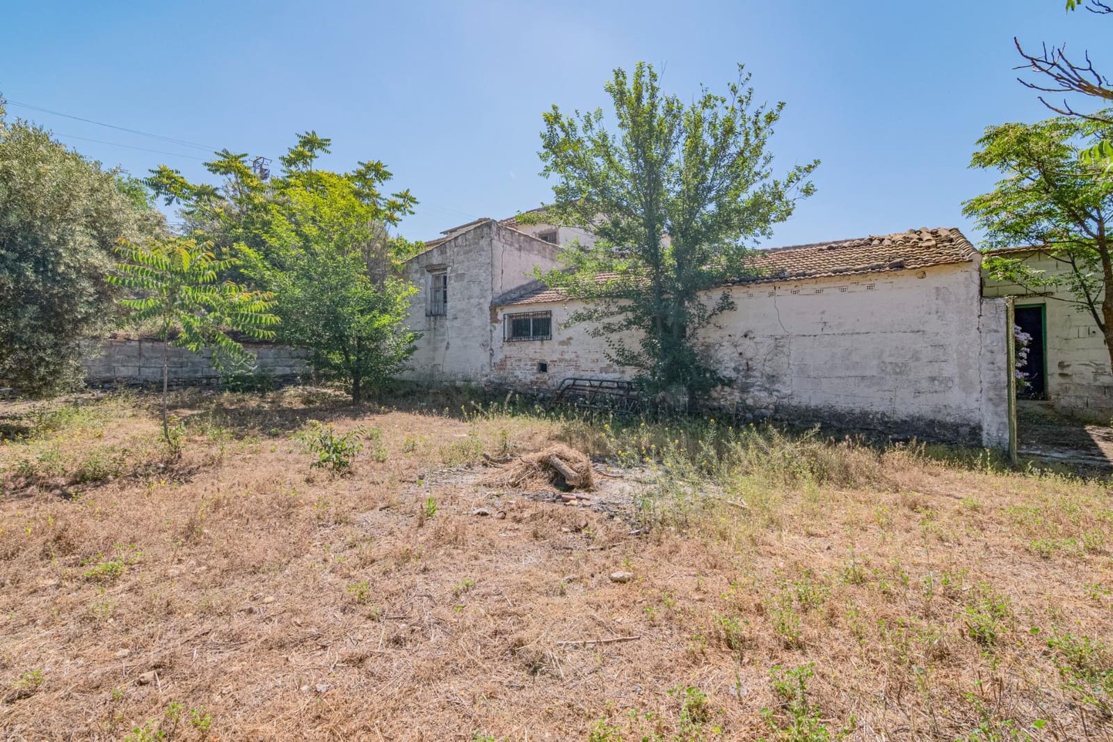 5 bedroom Finca/Country House for sale in Illora - € 44,000 (Ref: 9735569)