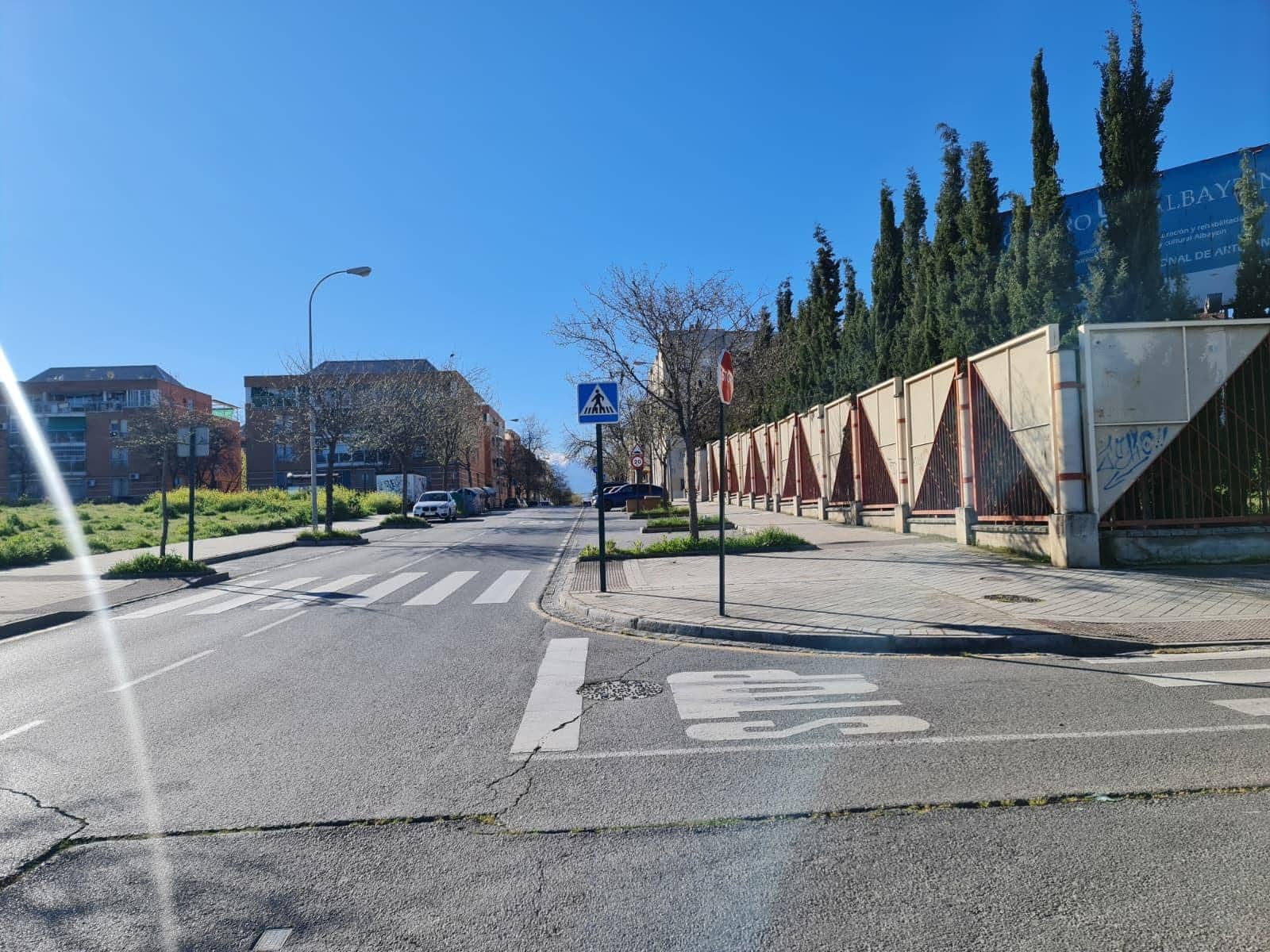 3 bedroom Flat for sale in Granada city with garage - € 70,000 (Ref: 9735570)