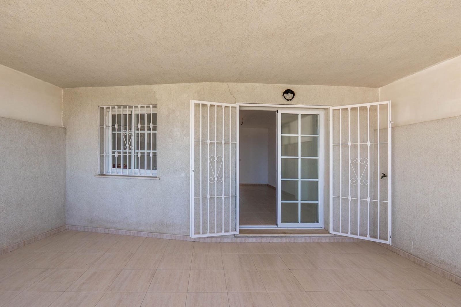 3 bedroom Apartment for sale in Salobrena with pool - € 320,000 (Ref: 9738538)