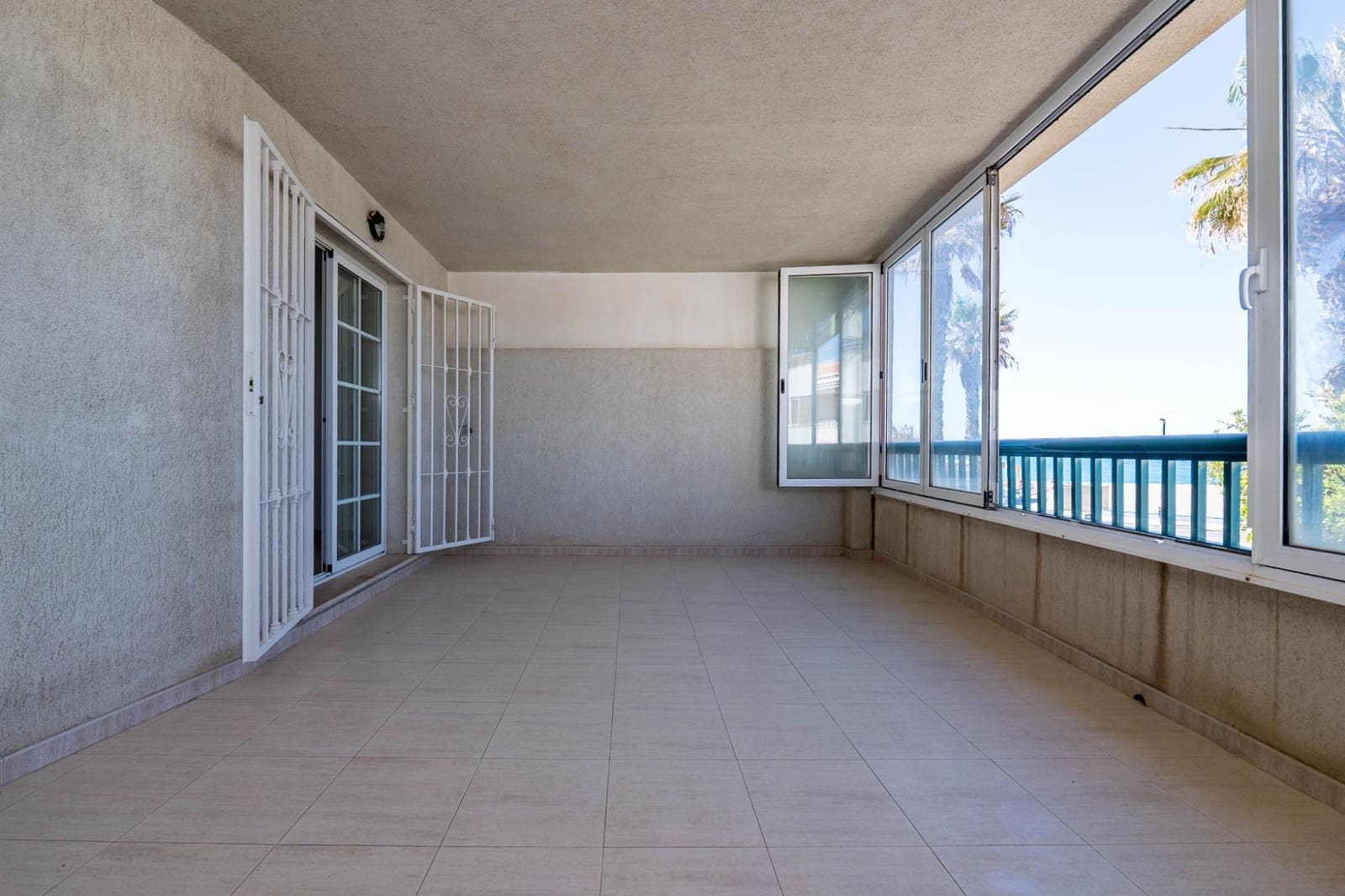 3 bedroom Apartment for sale in Salobrena with pool - € 320,000 (Ref: 9738538)