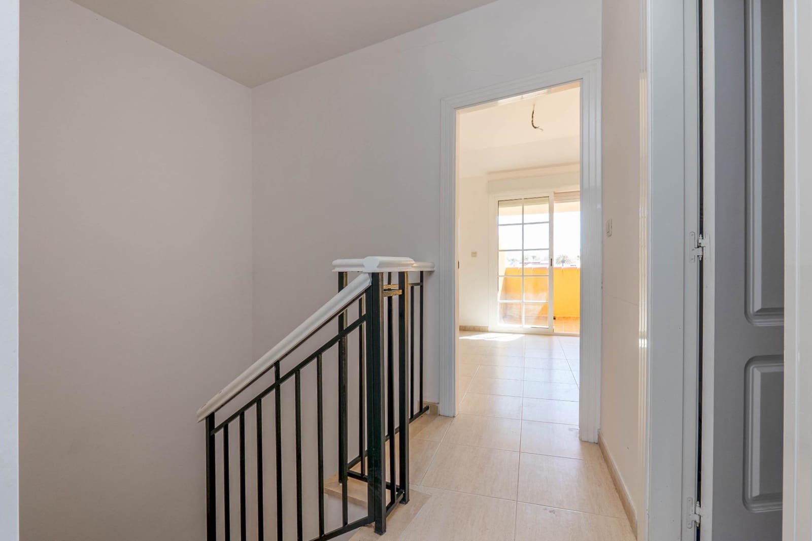 3 bedroom Apartment for sale in Salobrena with pool - € 320,000 (Ref: 9738538)