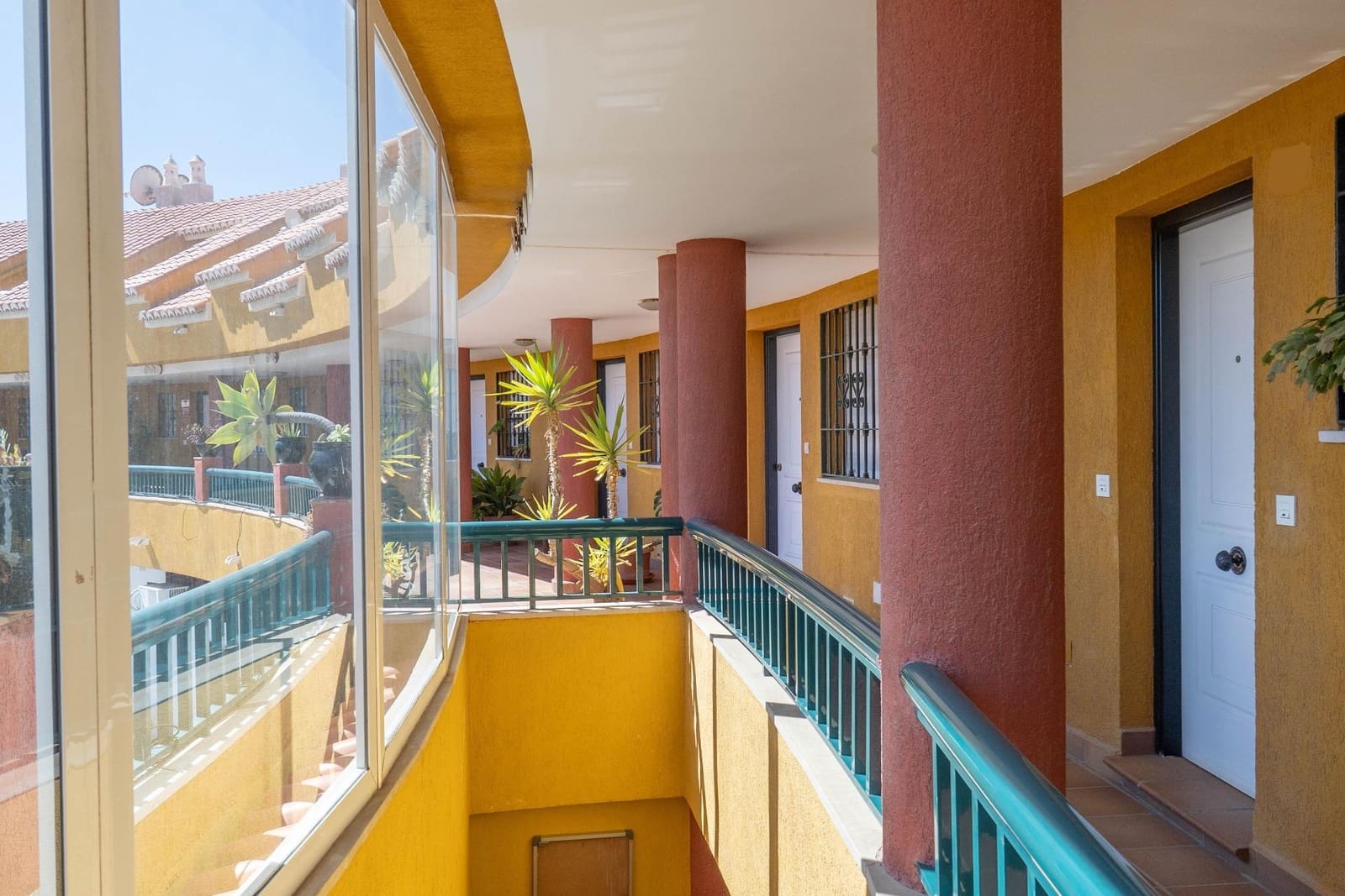 3 bedroom Apartment for sale in Salobrena with pool - € 320,000 (Ref: 9738538)