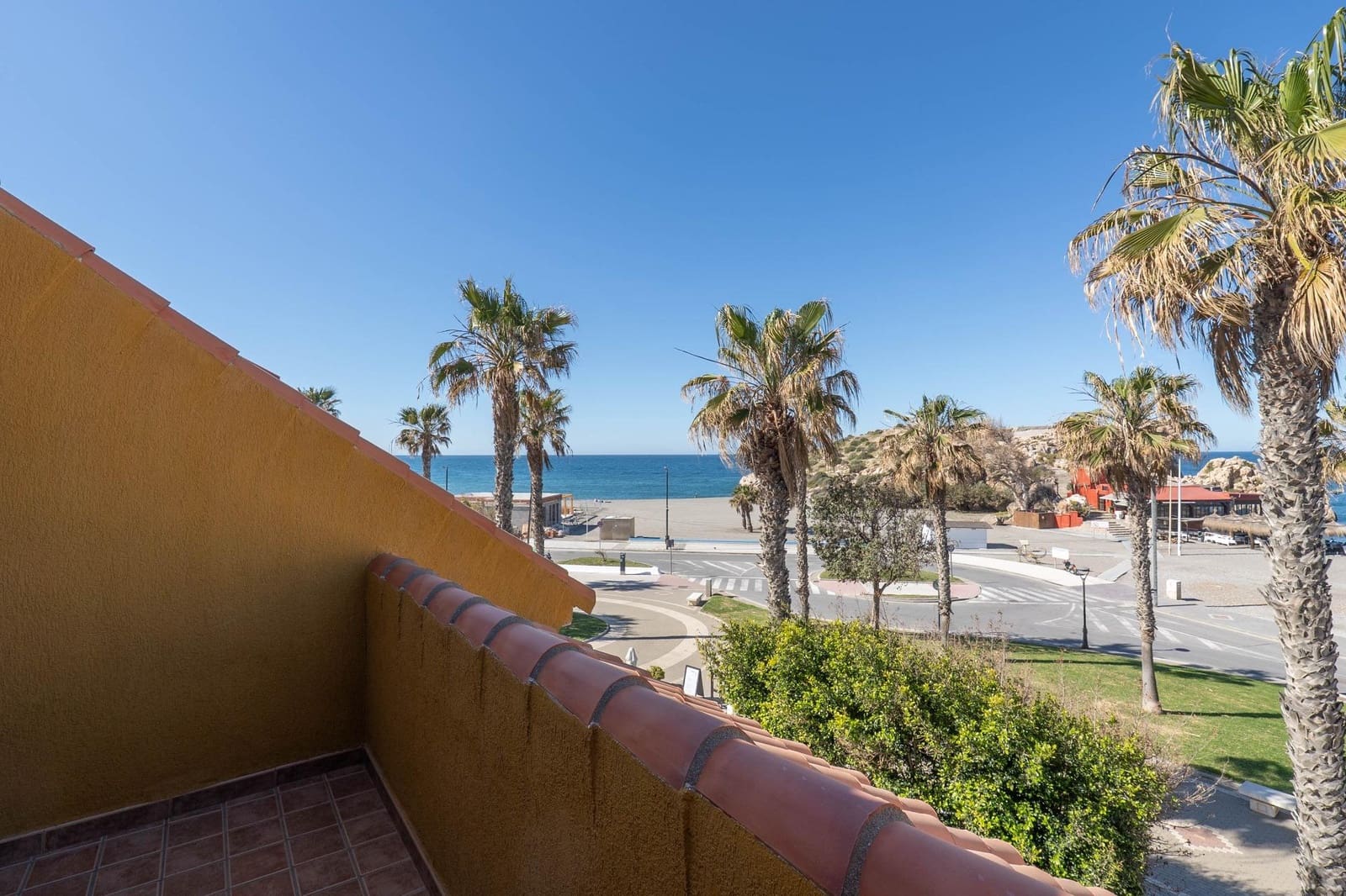 3 bedroom Apartment for sale in Salobrena with pool - € 320,000 (Ref: 9738538)