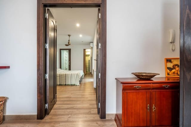 Chalet de 4 habitaciones en Padul en venta con garaje - 260.000 € (Ref: 9738540)