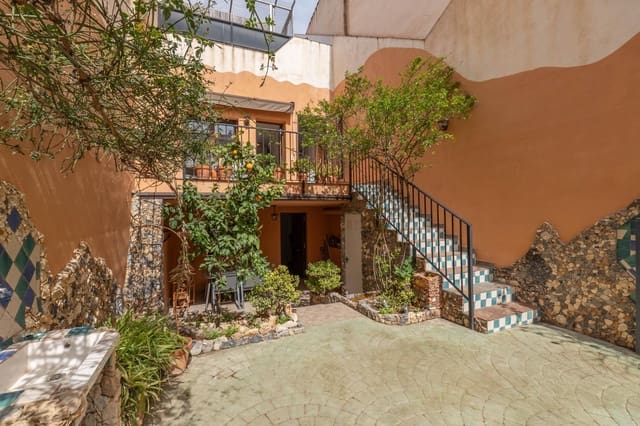 Chalet de 4 habitaciones en Padul en venta con garaje - 260.000 € (Ref: 9738540)