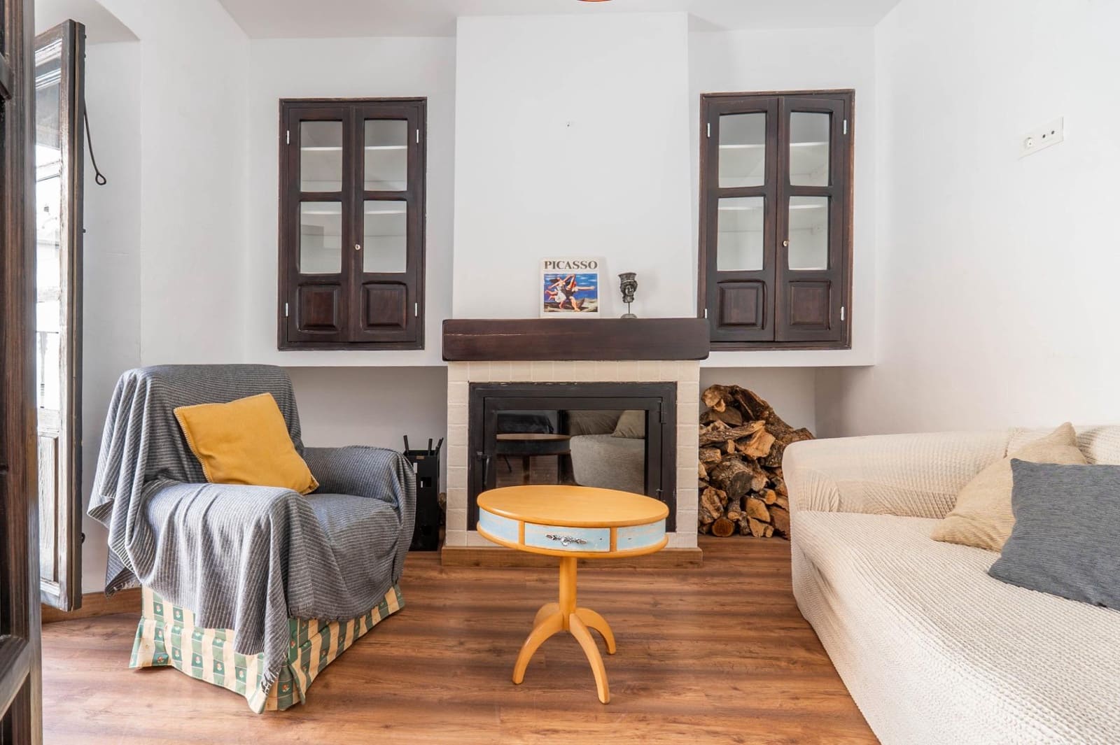 4 bedroom Villa for sale in Padul with garage - € 260,000 (Ref: 9738540)